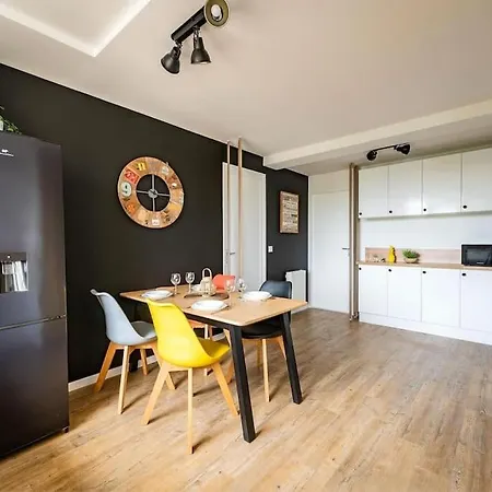 Life&Travel - Appart Cosy - 4 Chambres - Bordeaux Exterior photo